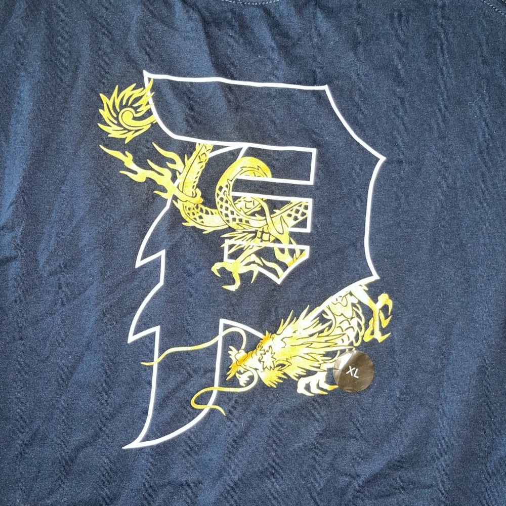 Primitive tshirt